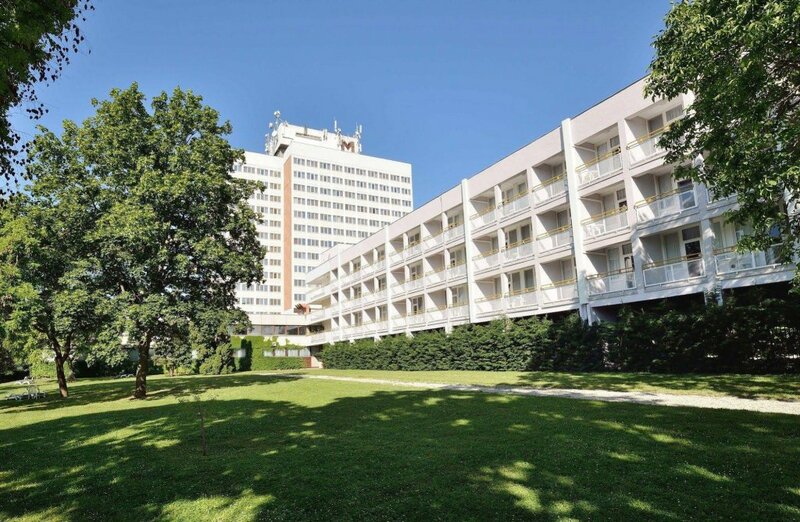 Гостиница Danubius Hotel Marina