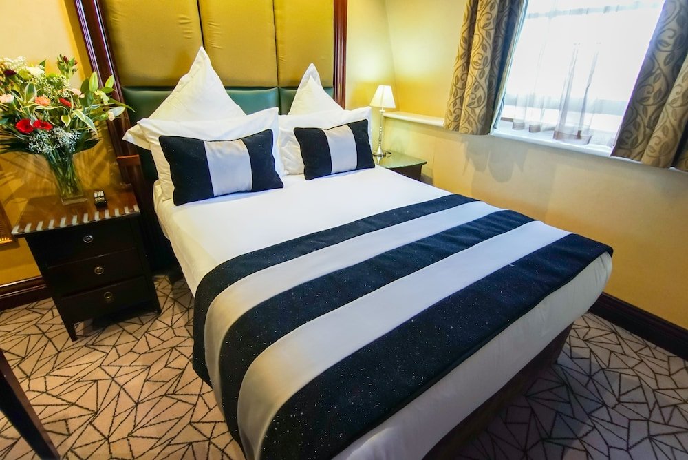 Фото Grand Royale London Hyde Park