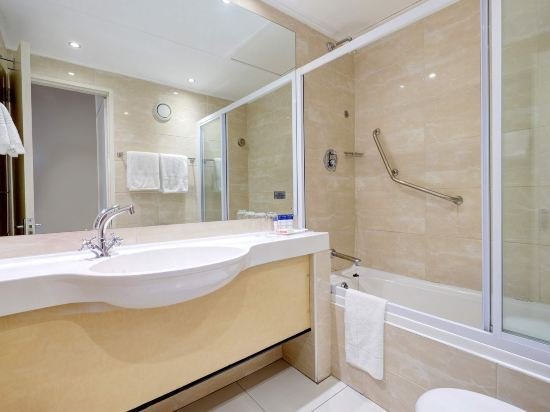 Фото ANEW Hotel Parktonian Johannesburg