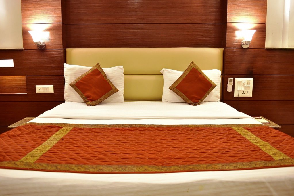 Фото Hotel Amaltas International by Orion Hotels