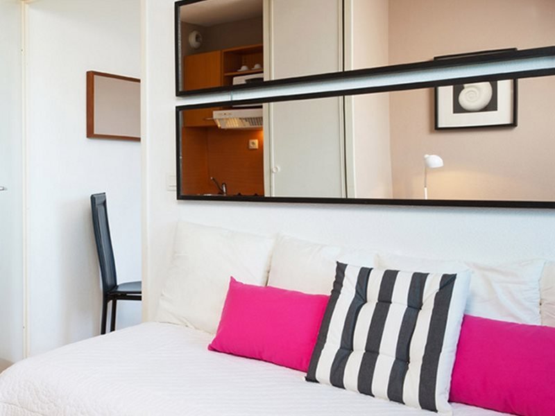 Фото Ténéo Apparthotel Bordeaux - Gare Saint Jean	