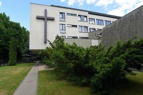 Гостиница Dobre Miejsce в Варшаве