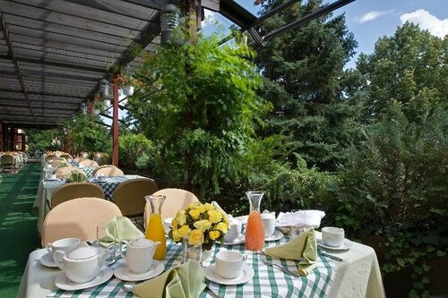 Гостиница Ensana Thermal Sárvár в Ваше