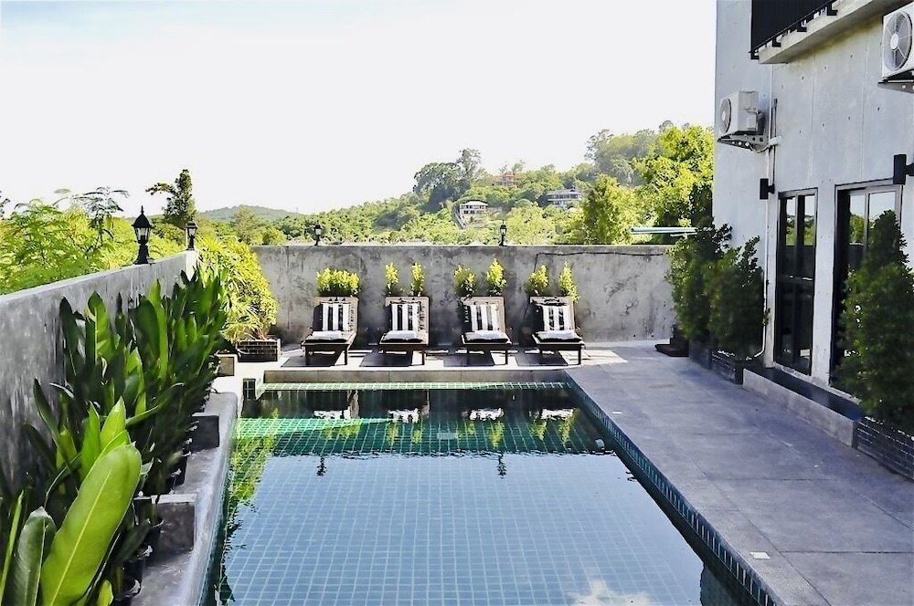 Фото La Petite France