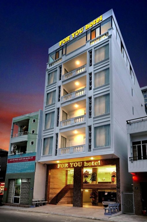Гостиница For You Hotel в Нячанге