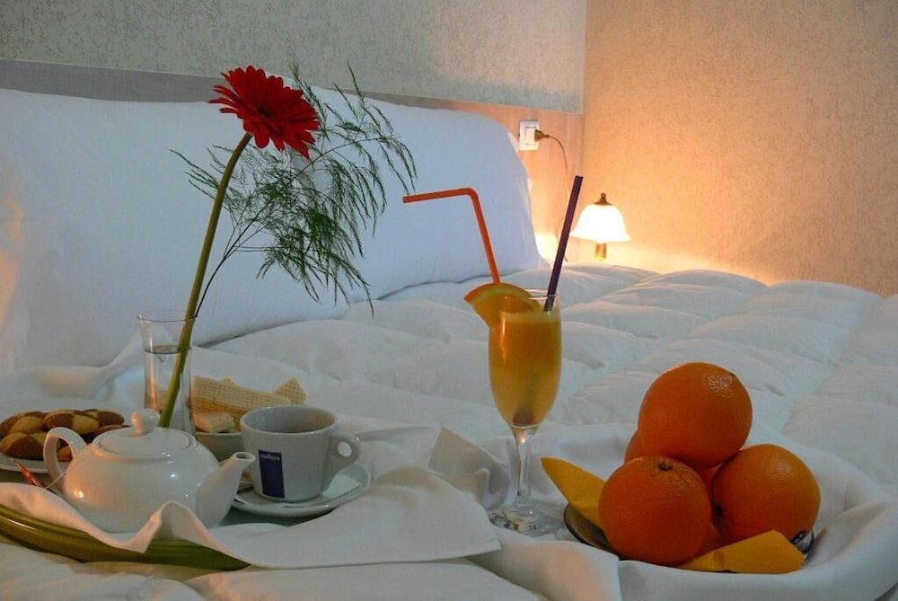 Фото Hotel Majestic