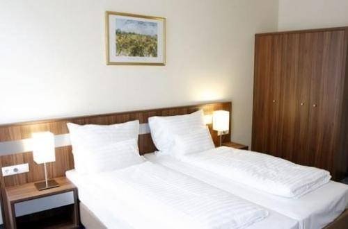 Фото Hotel Carina Vienna