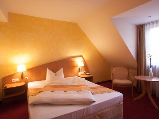 Фото Hotel Alarun