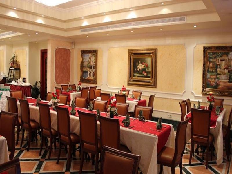 Фото The Golden Coast