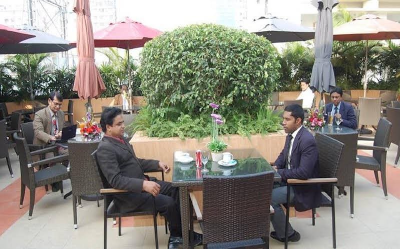 Фото Hotel Swiss Garden