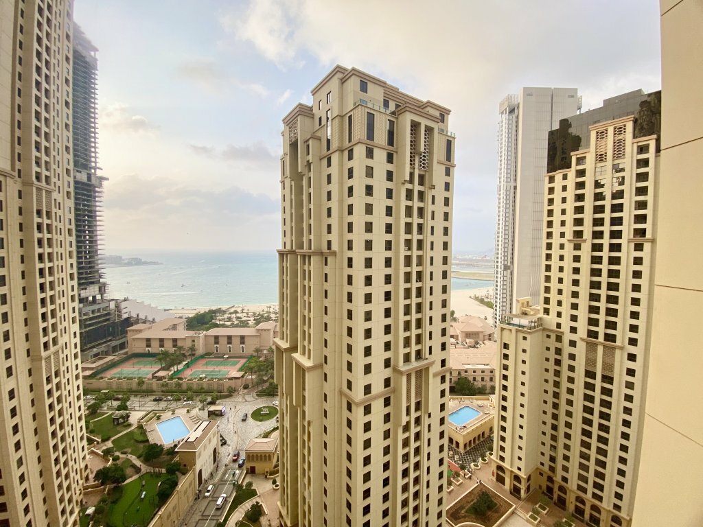 Short-term housing rental Bright 1br high floor Apt. with full sea view Apartments, Dubai, photo