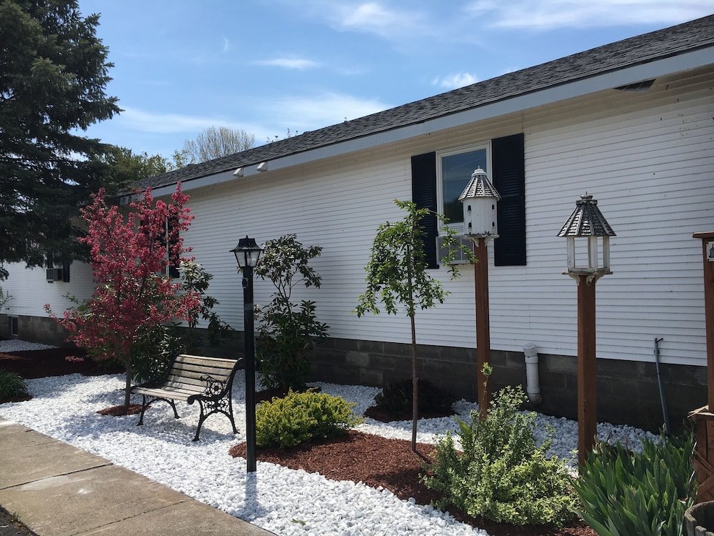 Фото Port Lodge Motel