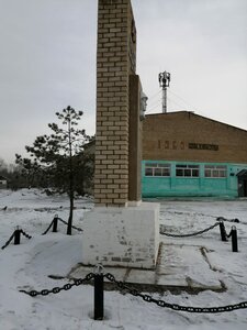 Воинам-односельчанам, павшим в Великой Отечественной войне (Приморский край, Хорольский муниципальный округ, село Поповка, улица Леонова), памятник, мемориал в Приморском крае