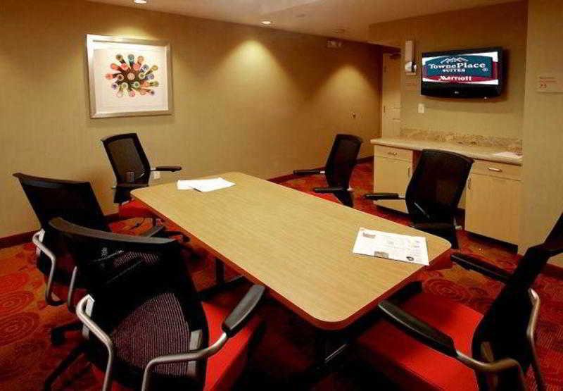 Фото TownePlace Suites by Marriott Denver Airport at Gateway Park