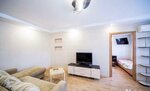 Апартаменты двухкомнатные в центре на Крисанова 24 (Krisanova Street, 24), short-term housing rental