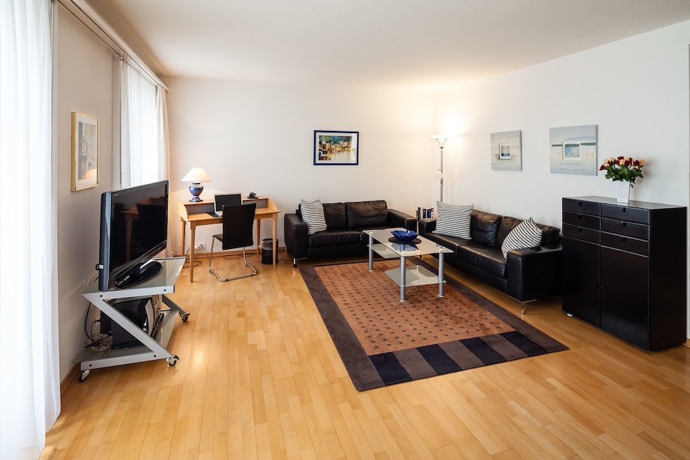 Фото Aparthotel Familie Hugenschmidt