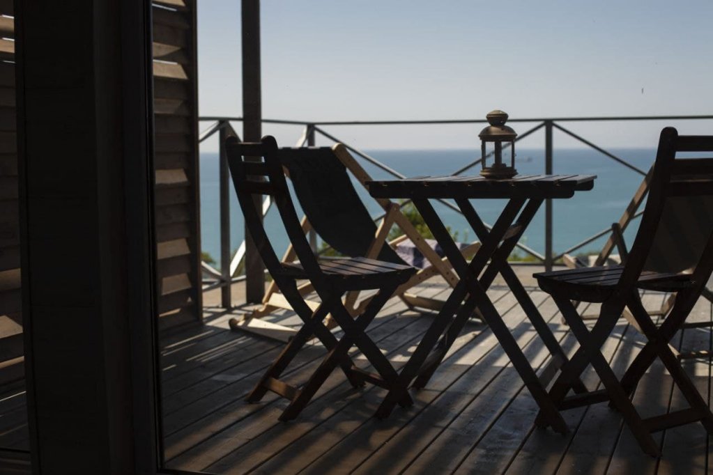 Фото Серый дом