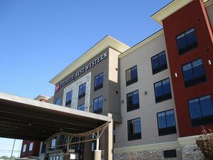 Гостиница Best Western Premier Liberty Inn & Suites