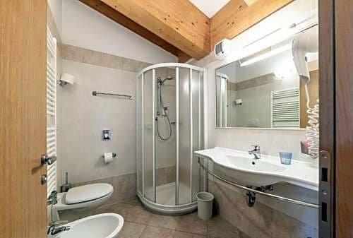 Внешний вид отеля Chalet Caminetto в Тренто, фото 4