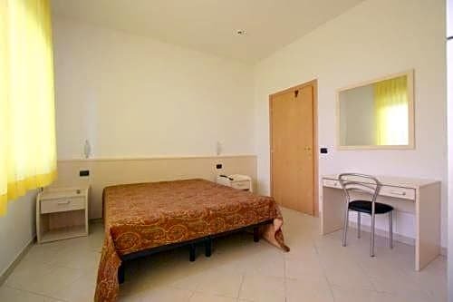 Фото Hotel Sacramora