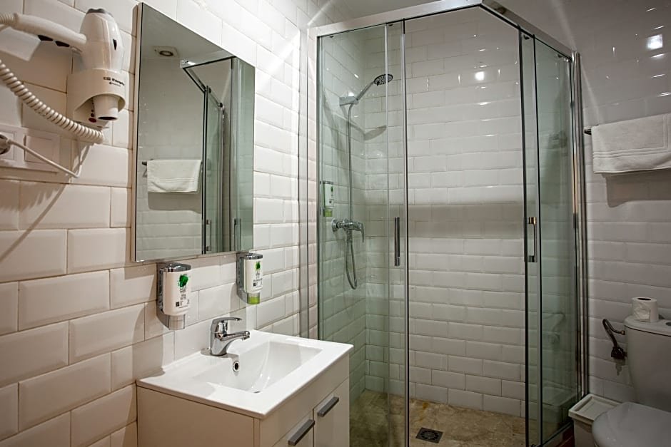 Фото Gran Central Suites