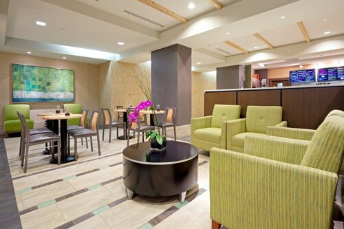 Гостиница Holiday Inn Secaucus Meadowlands в Секаукусе