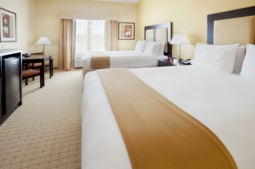 Гостиница Holiday Inn Express & Suites Georgetown, an Ihg Hotel