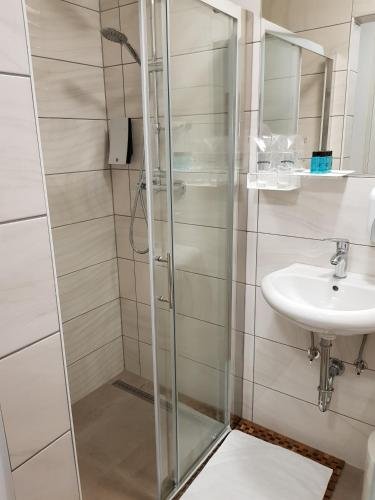 Фото Gostisce Jezero