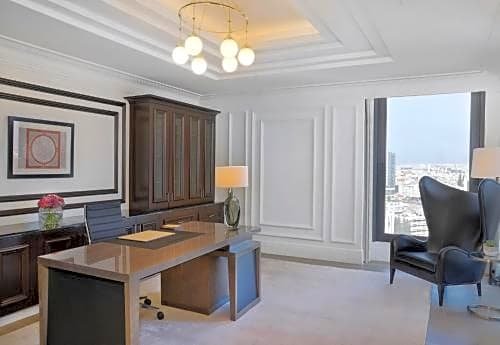 Фото The St. Regis Amman