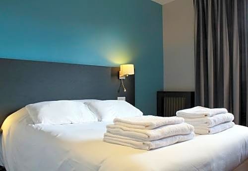 Фото Hôtel Restaurant Le Victoria