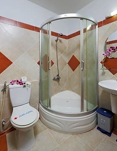 Фото Nha Trang Beach Hotel