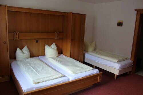 Гостиница Hotel Pension Almrose