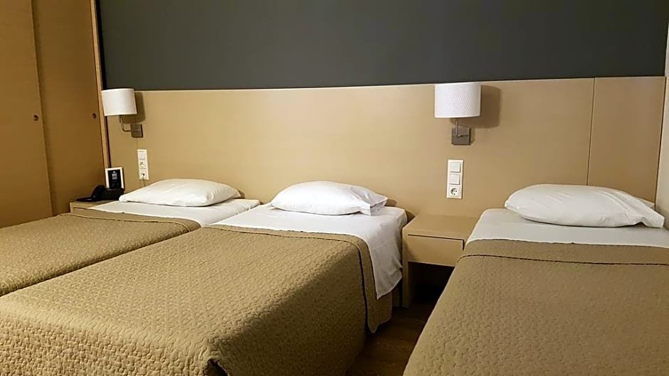 Фото Dionissos Hotel