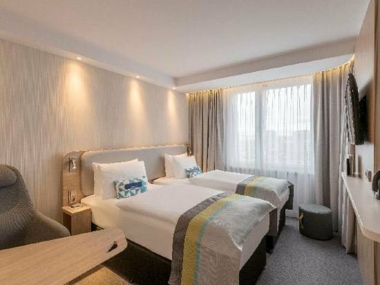 Гостиница Holiday Inn Express Frankfurt City - Westend во Франкфурте-на-Майне