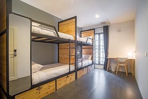 Фото X9Hostel