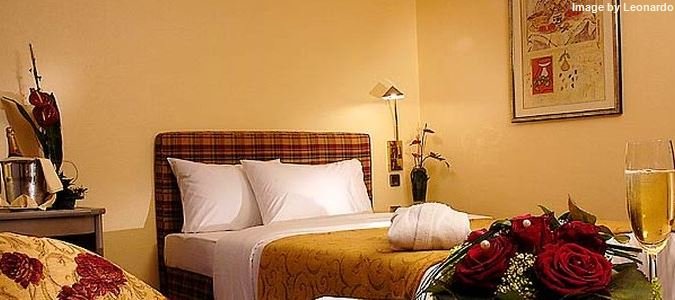 Фото Courtyard by Marriott Hamburg Airport