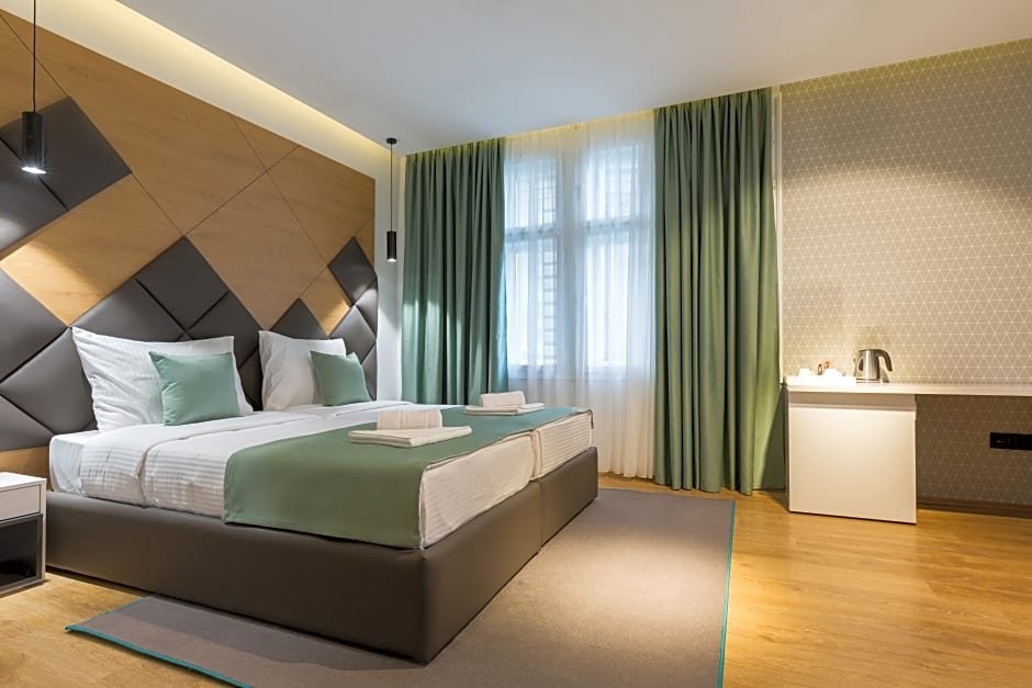 Фото Capital Hotel