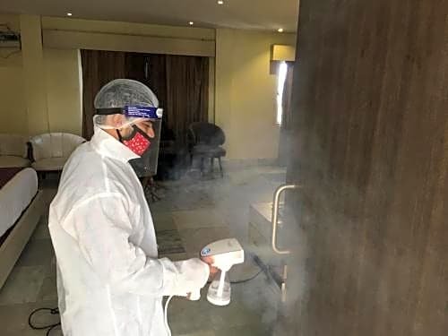 Фото Hotel Sher E Punjab