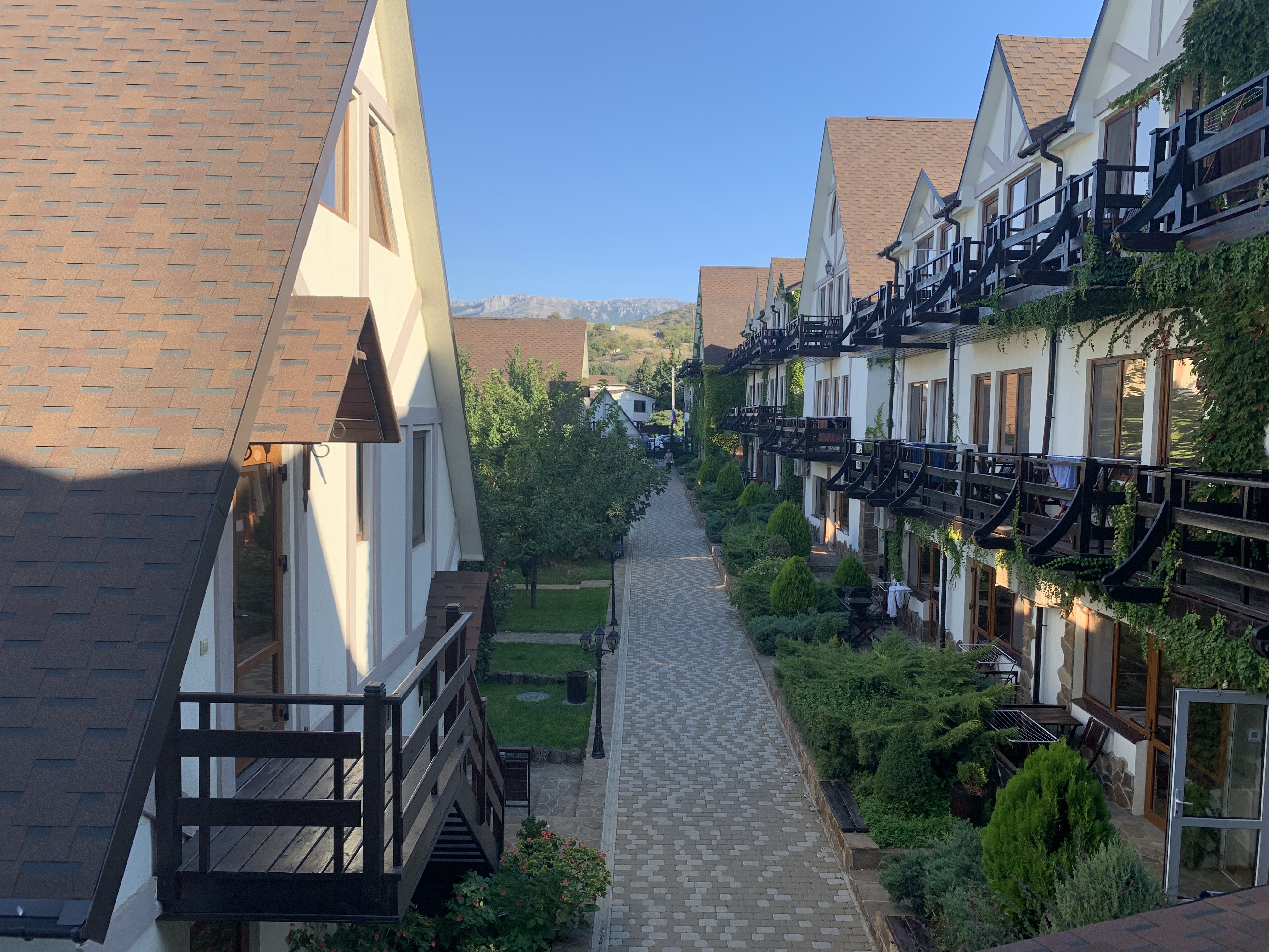 Фото Альпийская долина