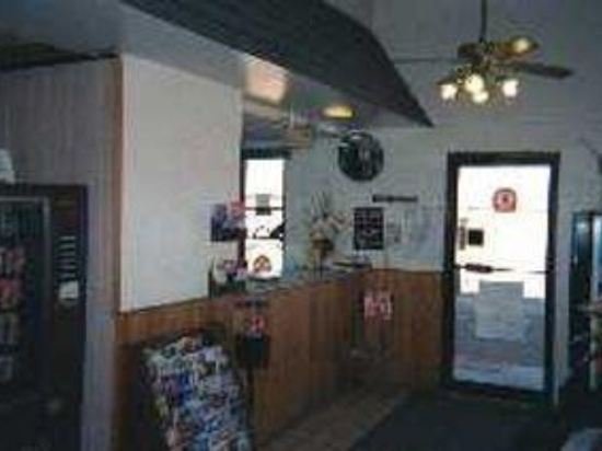 Фото Super 8 by Wyndham Amarillo