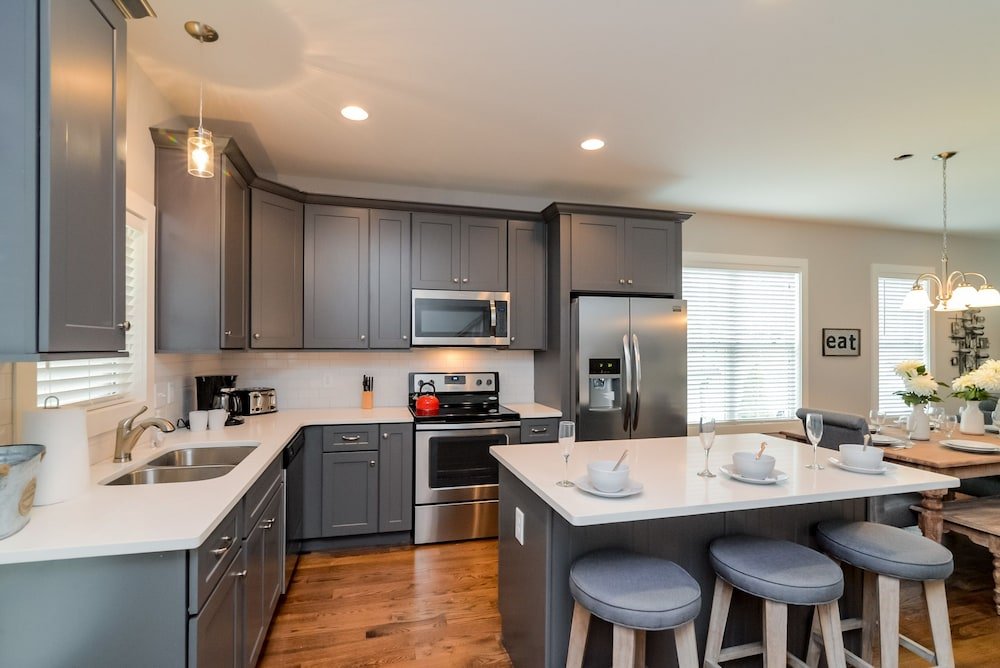 Фото Kline Ave Nashville Home Unit B - 3 Br Condo