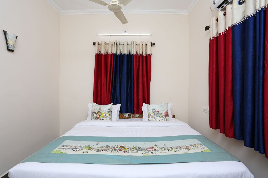 Фото Oyo 9964 Hotel Shine