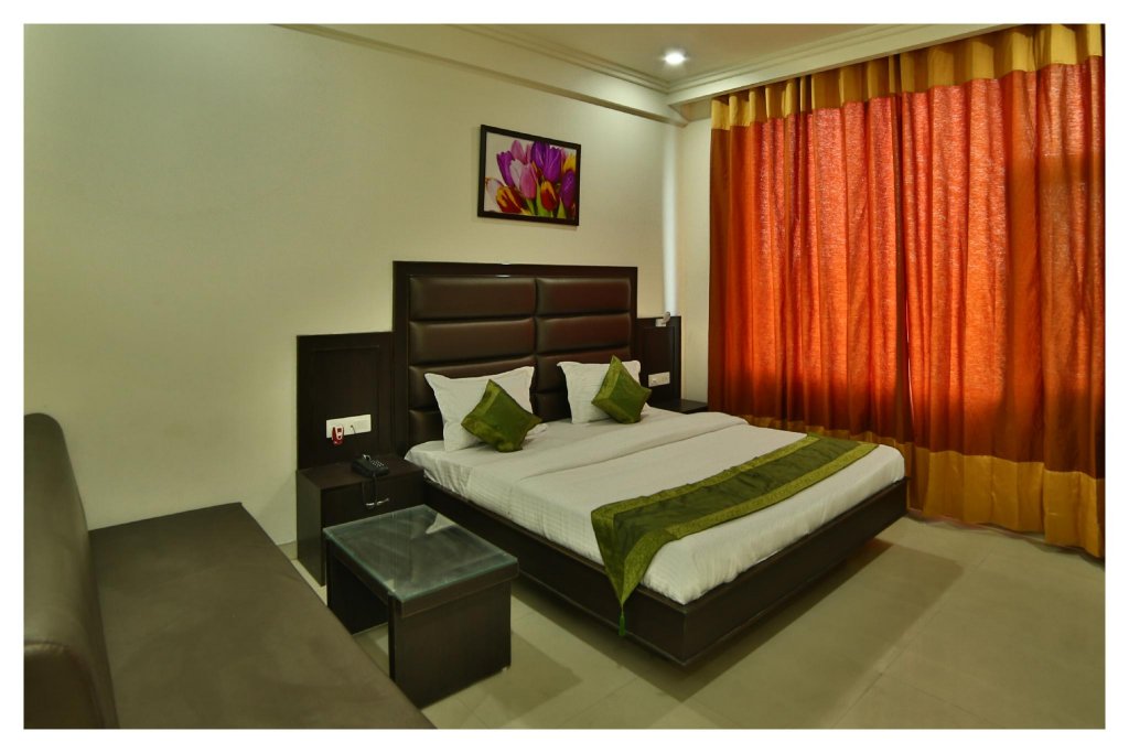 Фото Treebo Trend Dee Intercontinental Near The Golden Temple