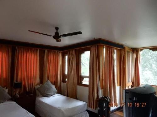 Фото Hotel Zangto Pelri