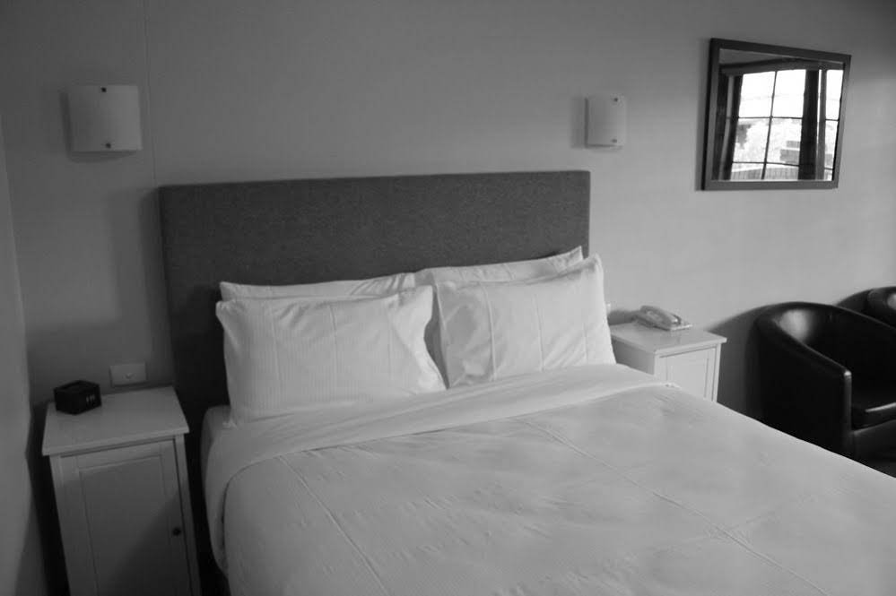 Фото Adelaide Inn