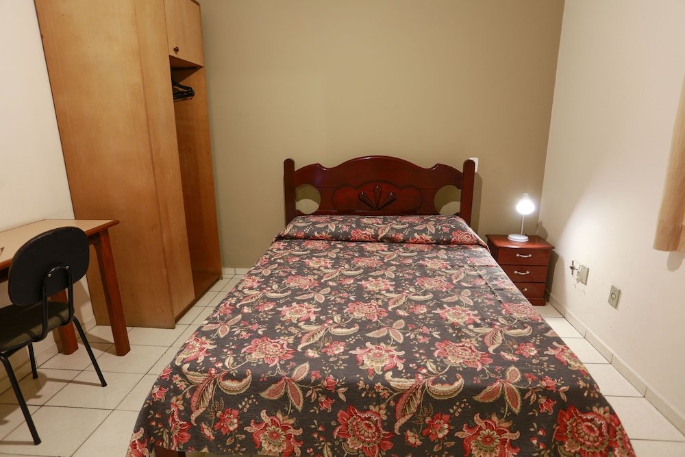 Фото Hotel Vitória Pindamonhangaba