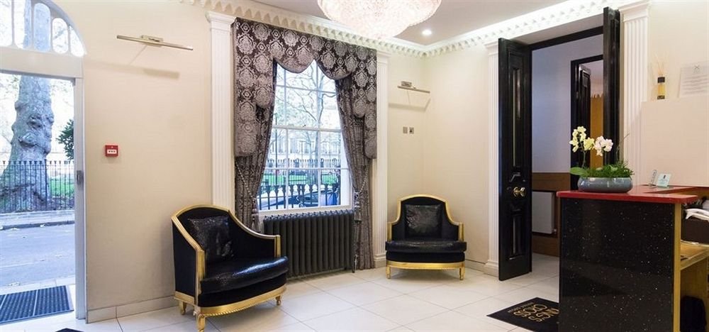 Фото The Excelsior Hotel