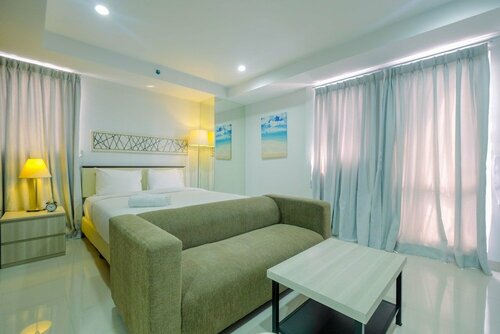 Гостиница Spacious and Comfy Studio at Azalea Suites Cikarang Apartment