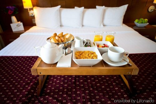Гостиница Maldron Hotel Sandy Road Galway в Голуэй