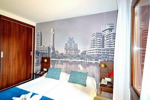 Внешний вид отеля Hotel Adonis Plaza в Санта-Крус-де-Тенерифе, фото 3